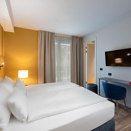 Ht Hotel Trieste Gradisca dʼIsonzo Esterno foto