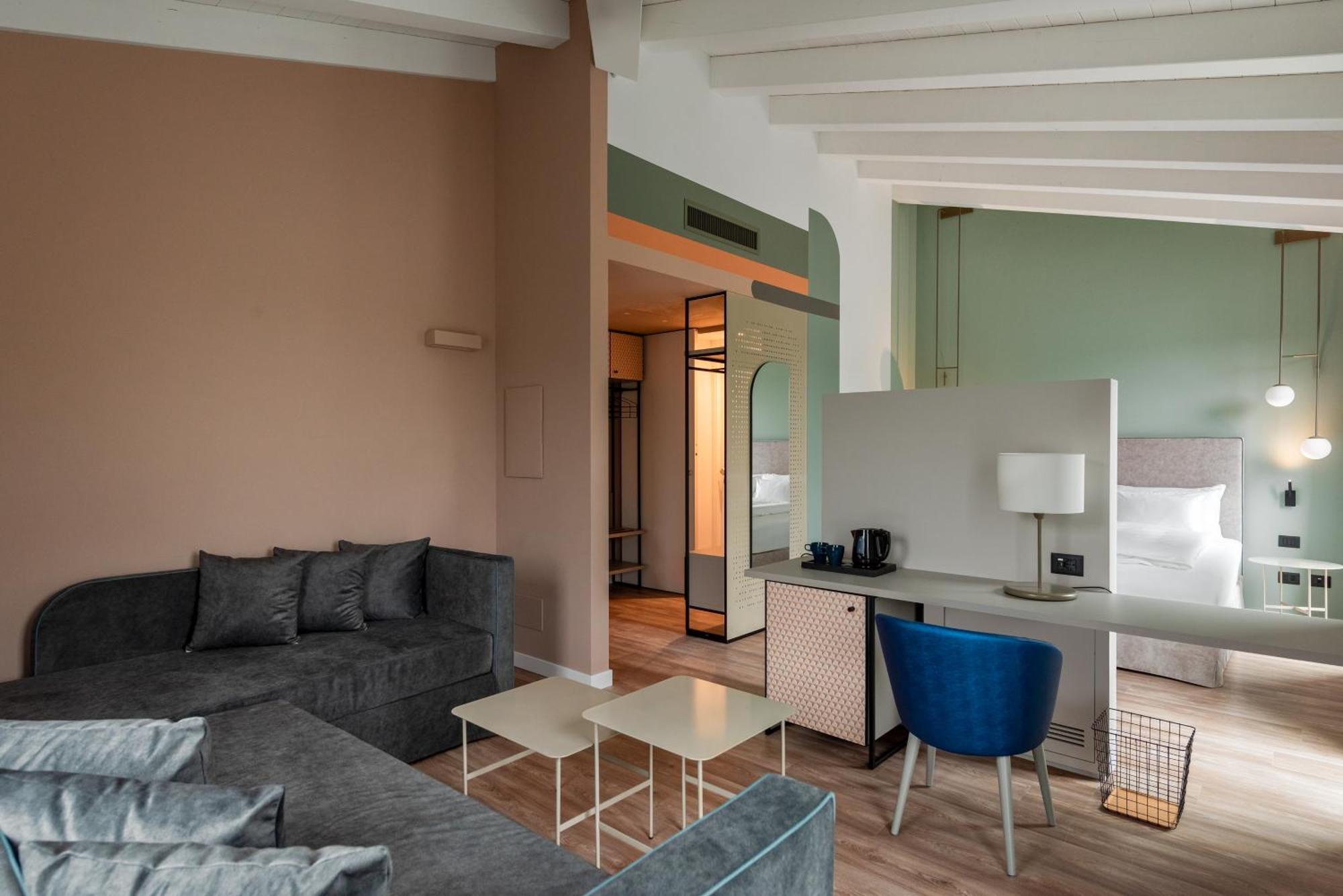 Ht Hotel Trieste Gradisca dʼIsonzo Esterno foto