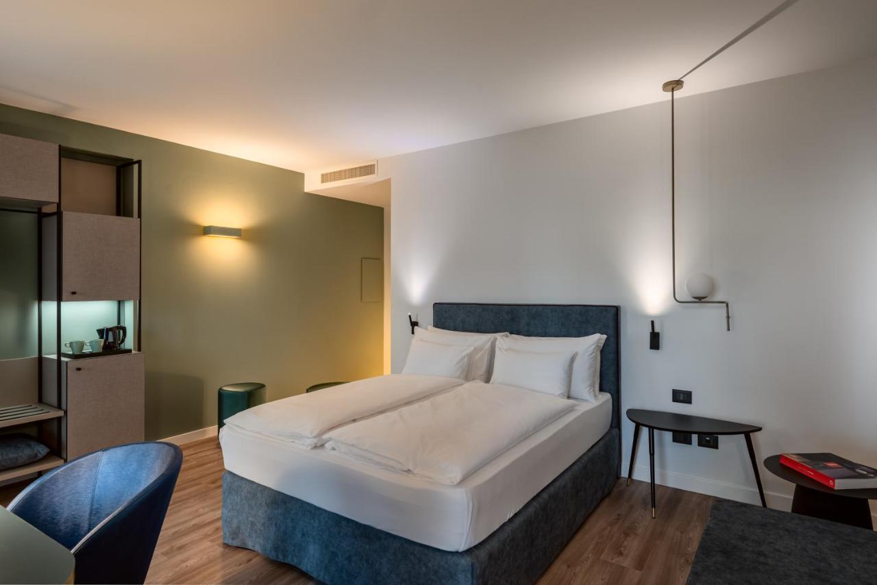 Ht Hotel Trieste Gradisca dʼIsonzo Esterno foto