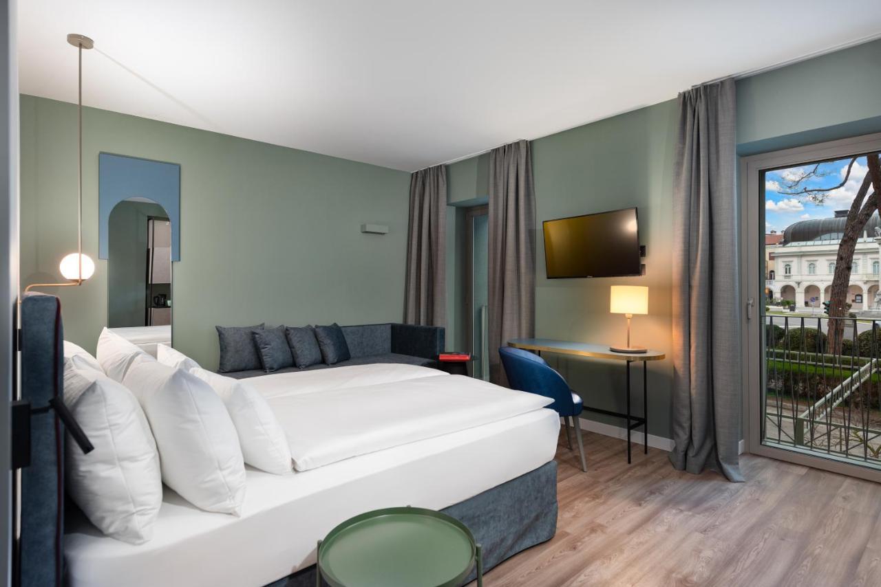 Ht Hotel Trieste Gradisca dʼIsonzo Esterno foto